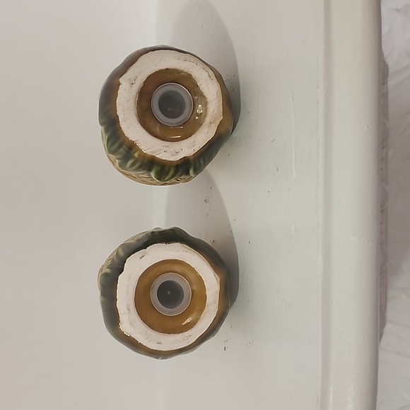 Vintage Ceramic Pineapple Salt and Pepper Shakers, Set of 2 - Picture 2 of 5